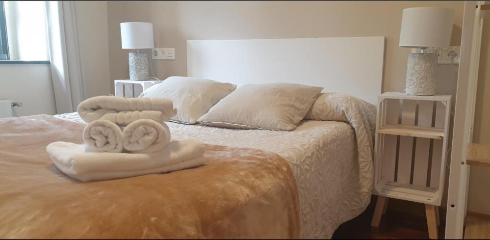 Hotel Montanas De Covadonga กังกัส เด โอนิส ภายนอก รูปภาพ